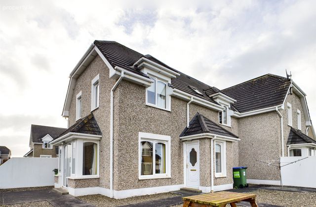 21d Moore Bay Holiday Homes, Kilkee, Co. Clare - Click to view photos