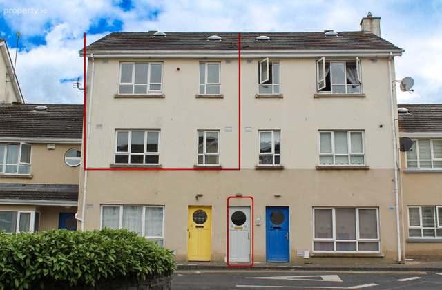 5 Maryborough Crescent, Dublin Road, Portlaoise, Co. Laois - Click to view photos