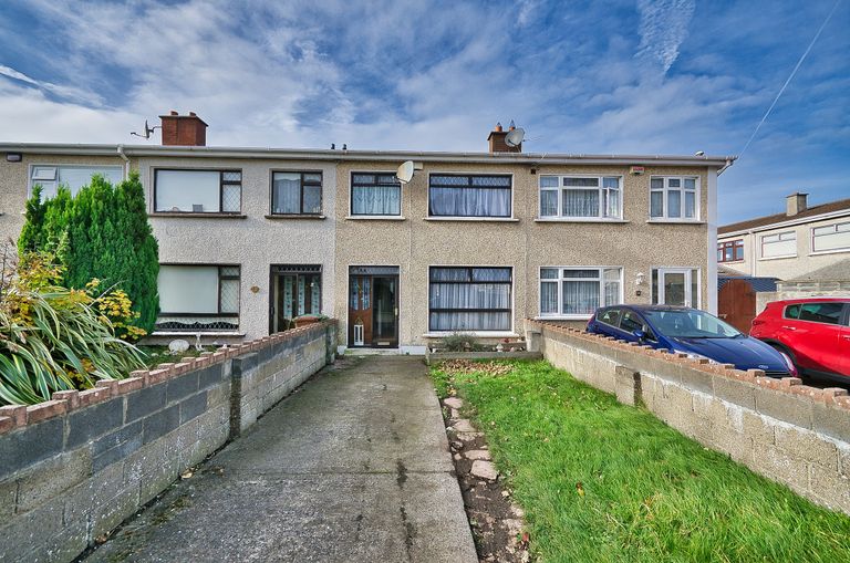 4 Maplewood Road, Tallaght, Tallaght, Dublin 24 - Click to view photos