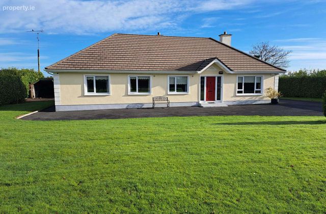 Mitchelstown, Delvin, Co. Westmeath - Click to view photos