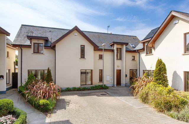 6 Rookstown, Thormanby Road, Howth, Dublin 13 - Click to view photos
