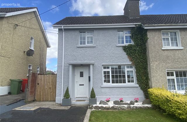 7 St Francis Row, Cashel, Co. Tipperary - Click to view photos