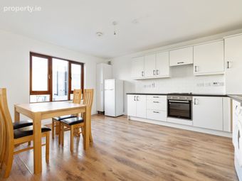 64 Wilton Manor, Merrymeeting, Rathnew, Co. Wicklow - Image 4