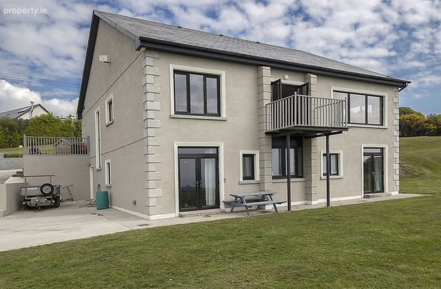 Clonea Upper, Dungarvan, Co. Waterford - Click to view photos