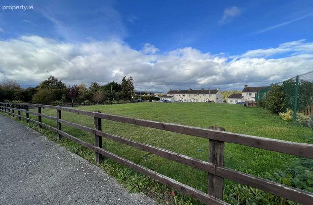 Site At Lady`s Abbey, Ardfinnan, Clonmel, Co. Tipperary - Click to view photos