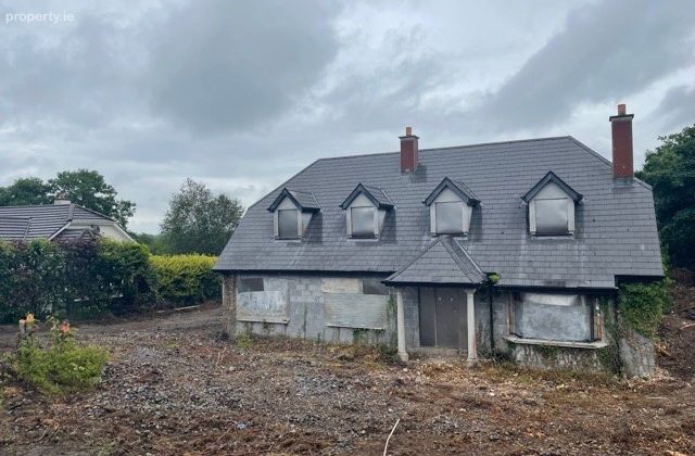 Curraghmore, Kiltoom, Co. Roscommon - Click to view photos