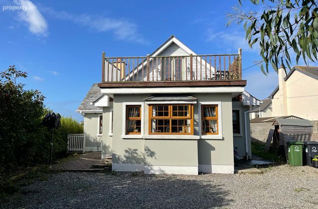Hillcrest Cottage, Main Street, Clogherhead, Co. Louth - Click to view photos