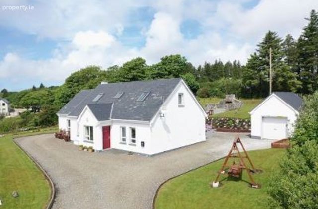 Dore Upper, Bunbeg, Co. Donegal - Click to view photos