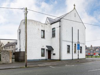 2 De Montfort, Convent Road, Tullamore, Co. Offaly