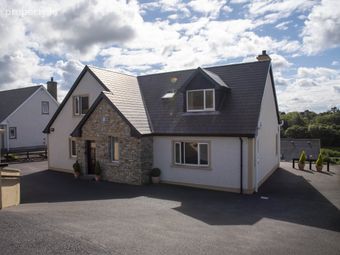 Ocean Breeze, 35 Old Golf Course Road, Donegal Town, Co. Donegal