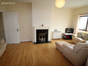 6 Swan Place, Aston Green, Drogheda, Co. Louth - Image 4