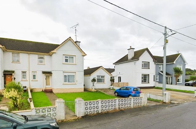 33 Marian Villas, Donegal Town, Co. Donegal - Click to view photos