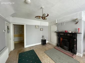 6 Cathedral Road, Gurranabraher, Co. Cork - Image 3