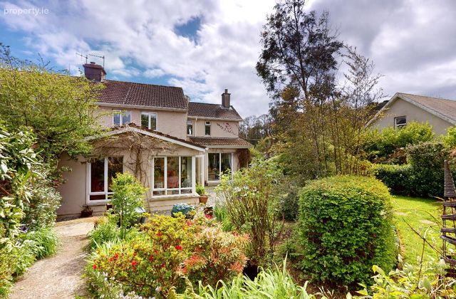 1 Marian Terrace, Dunmore East, Co. Waterford - Click to view photos