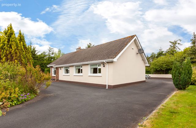 Greenfields, Scarnagh Lower, Coolgreany, Co. Wexford - Click to view photos