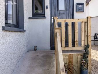11 Merrymeeting, Rathnew, Co. Wicklow - Image 2