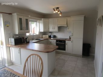 22 Well Field, Kilkee, Co. Clare - Image 5