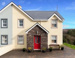Salmons Leap Holiday Home Sneem Village, Sneem, Co. Kerry