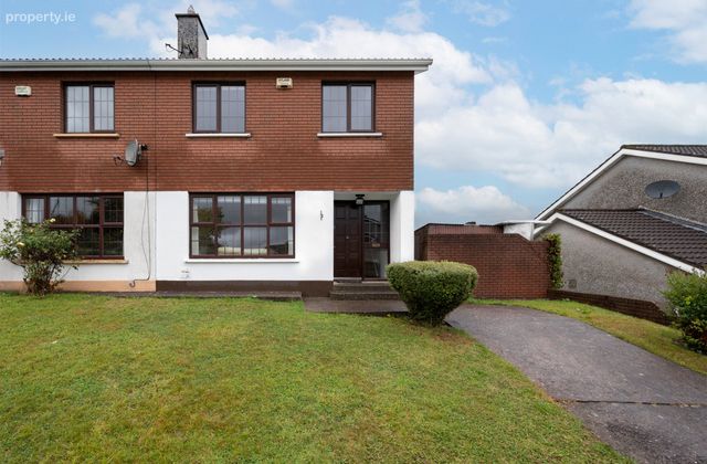 8 Forest Ridge Crescent, Sarsfield Road, Wilton, Co. Cork - Click to view photos