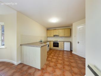 39 Cathedral Court, Clare Road, Ennis, Co. Clare - Image 5