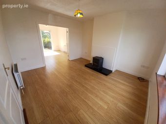 99 The Cloisters, Ballincollig, Co. Cork - Image 4