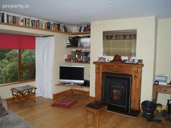 1 Cul Na Toinne, Magheraclogher, Bunbeg, Co. Donegal - Image 3