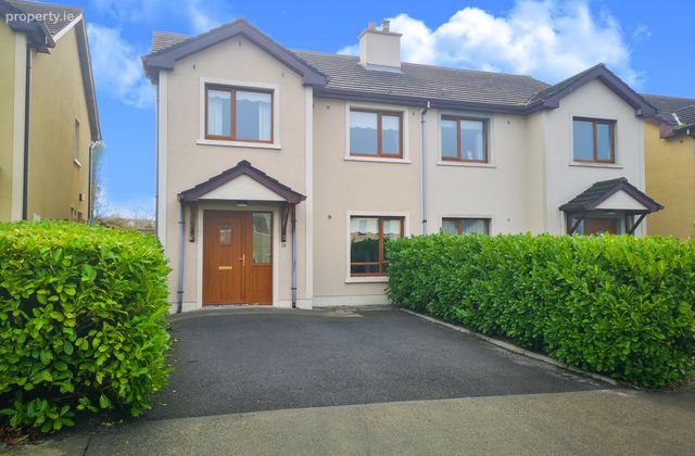 10 Cairn Hill View, Drumlish, Co. Longford - Click to view photos