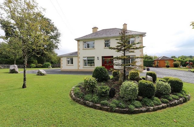 Strongford, Craughwell, Co. Galway - Click to view photos