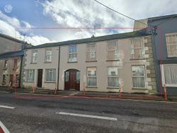 2 Tallow Street, Youghal, Co. Cork - Townhouse house