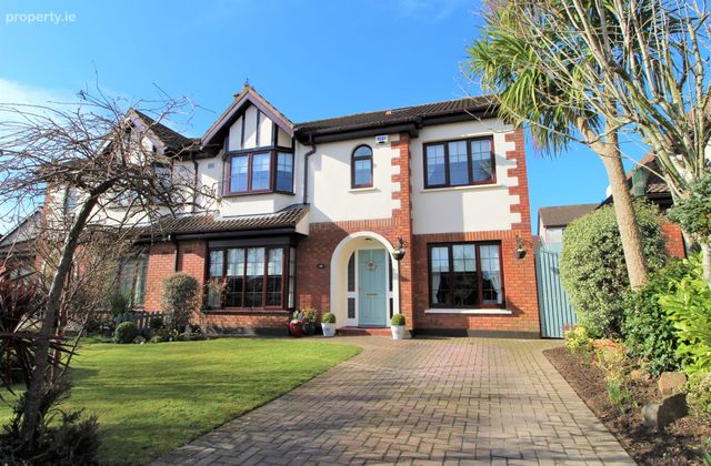 48 Pheasant Walk, Collins Avenue, Waterford City, Co. Waterford - Click to view photos
