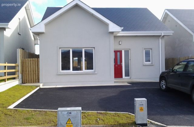 12 Bramble Hill, Lugduff, Tinahely, Co. Wicklow - Click to view photos