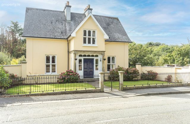 Carcur Cottage, Spawell Road, Wexford Town, Co. Wexford - Click to view photos