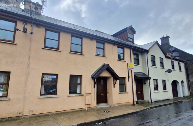 1 Lower Waterford Road, Carrickbeg, Carrick-on-Suir, Co. Tipperary - Click to view photos