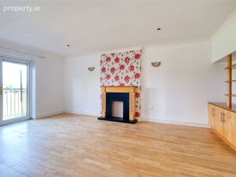 5 Clarissa, The Courtyard, Newtownforbes, Co. Longford - Image 4