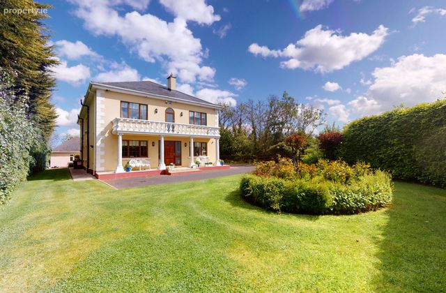 Lissadell House, Curraha Road, Ratoath, Co. Meath - Click to view photos