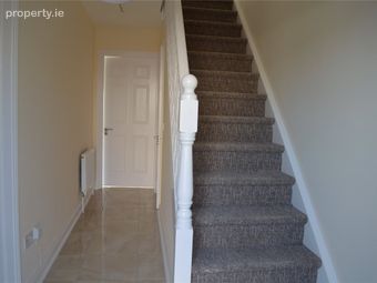 13 New Line Close, Mountrath, Co. Laois, Tullamore, Co. Offaly - Image 4