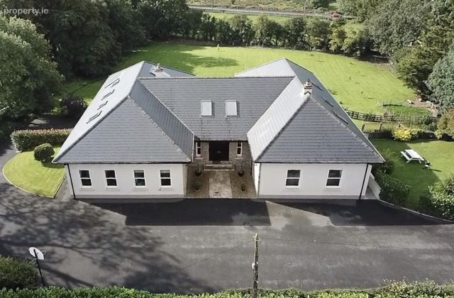 Seffin View, Hillside, Birr, Co. Offaly - Click to view photos