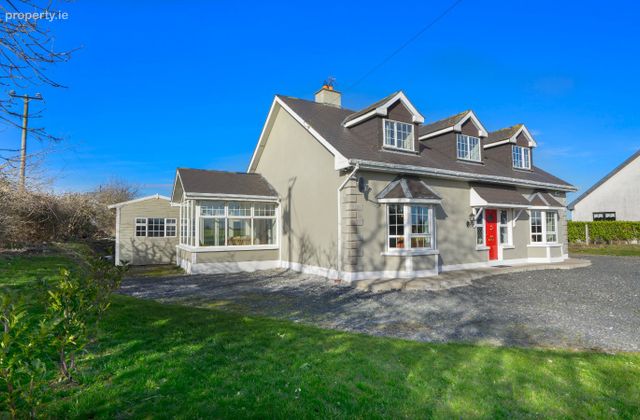 11 Willville, Carlingford, Co. Louth - Click to view photos
