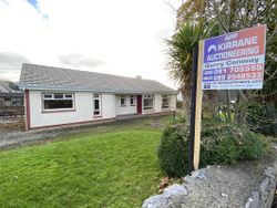 Corrib Side, Menlo, Galway City Centre, Co. Galway - Detached house