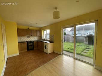 37 The Crescent, Fairfield Park, Waterford City, Co. Waterford - Image 3