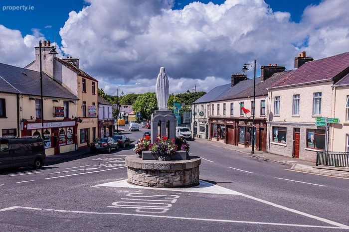 Crossmolina Home Pizza, Chapel Street, Crossmolina, Ballina, Co. Mayo ...