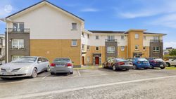 Apartment 37,Block D2,Geraldstown Woods,Santry Avenue,Dublin 9, Santry, Dublin 9 - Apartment For Sale