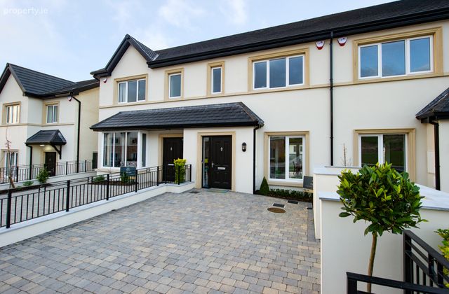 Two Bed Townhouse, Ballinglanna, Glanmire, Co. Cork - Click to view photos