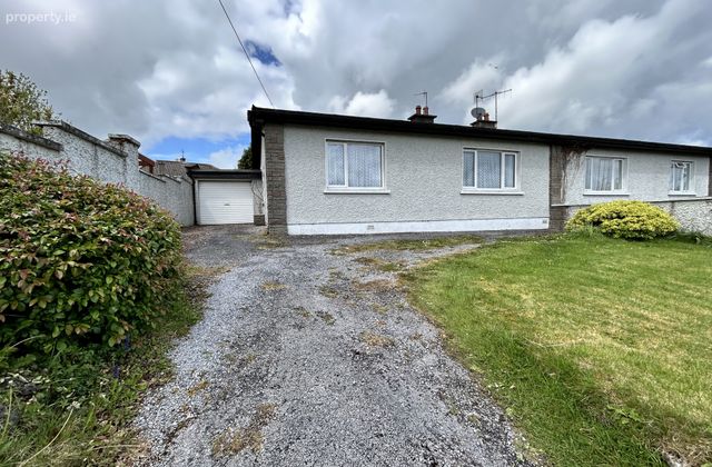 Geranville, Old Cork Road, Mallow, Co. Cork - Click to view photos