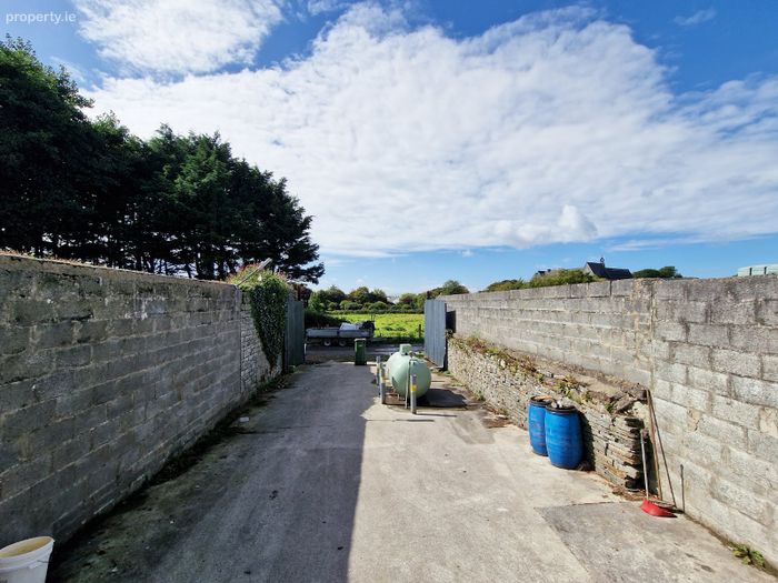 24 Henry Street, Kilrush, Co. Clare Property.ie