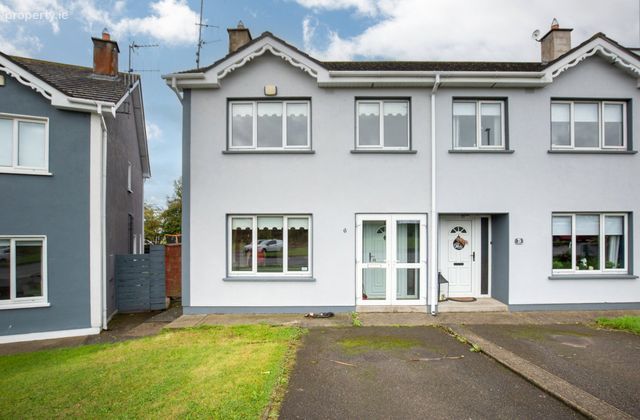 6 Beechwood Avenue, Mauritiustown, Rosslare Strand, Co. Wexford - Click to view photos