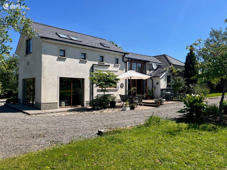 Millbrook Lodge, Baronstown Lower, Grangecon, Kilcullen, Co. Kildare - Click to view photos
