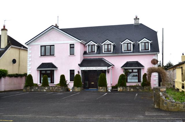 Ashford Manor, Claremorris Road, Knock, Co. Mayo - Click to view photos