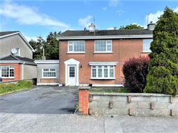 10 Trinity Court, Tuam, Co. Galway - Semi-detached house