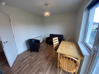 Thomond Village, Old Cratloe Road, Moylish, Co. Limerick